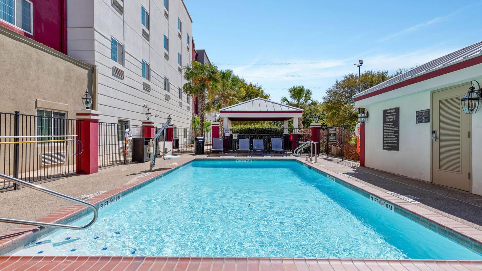 Candlewood Suites San Antonio Downtown By Ihg Exterior photo